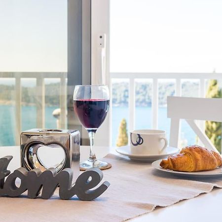 Sea View Apartment 10 Minutes Walk From Old City Dubrovnik Buitenkant foto